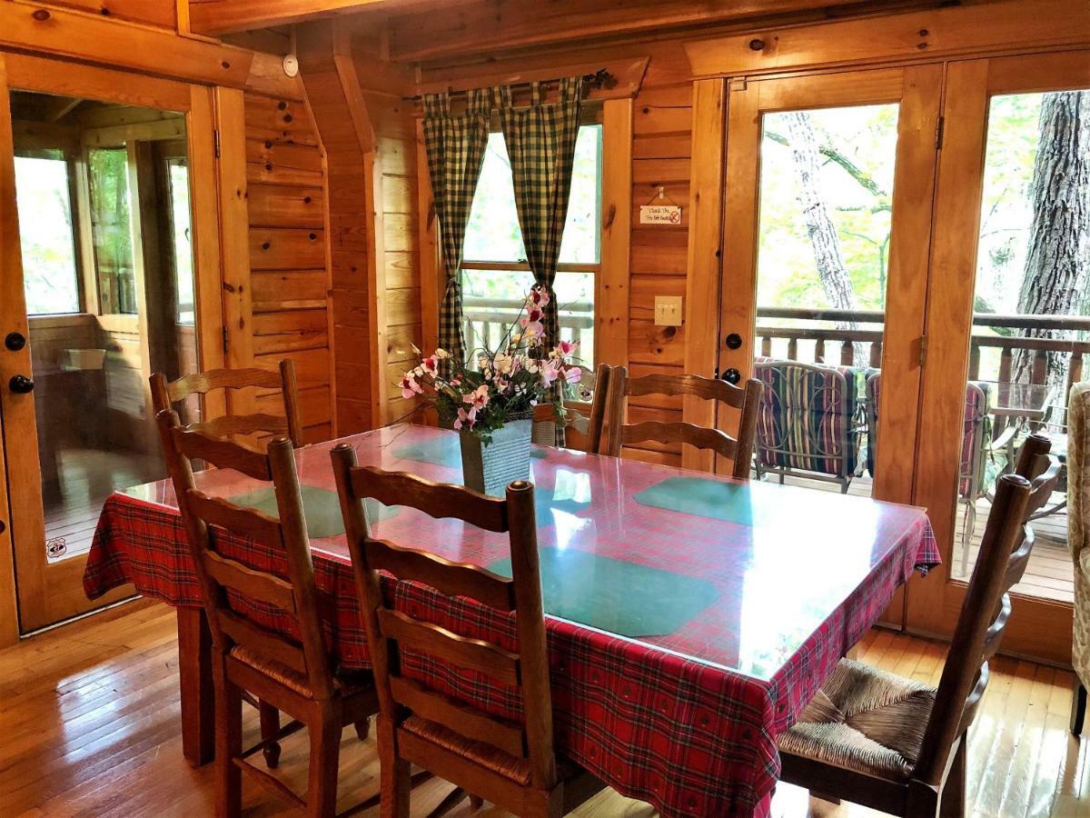 הוילה גטלינבורג Bear Pleasures Cabin מראה חיצוני תמונה
